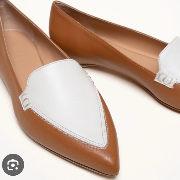 M. Gemi Pointed Toe Loafer in Tan/White - Picture 4 of 16